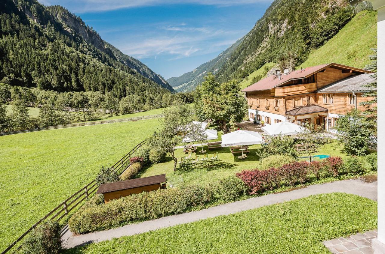 Gasthaus Haeusling Alm Hotel Mayrhofen Exterior photo